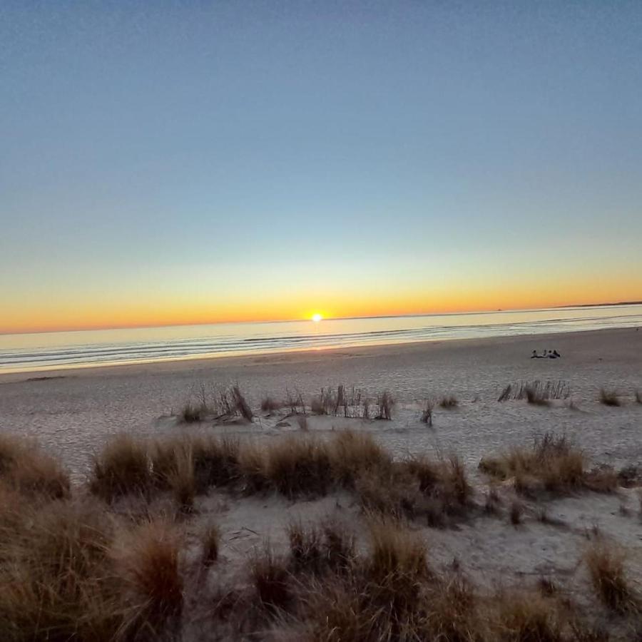The Beach Place Costa da Caparica Bagian luar foto